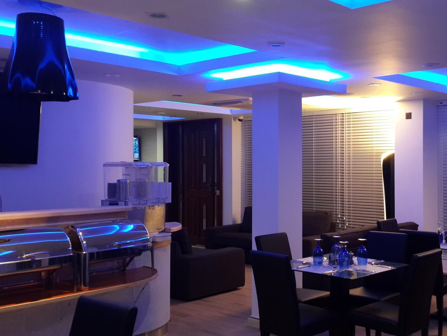 Airport Beach Hotel Hulhumale Ngoại thất bức ảnh