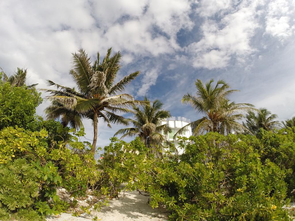 Airport Beach Hotel Hulhumale Ngoại thất bức ảnh