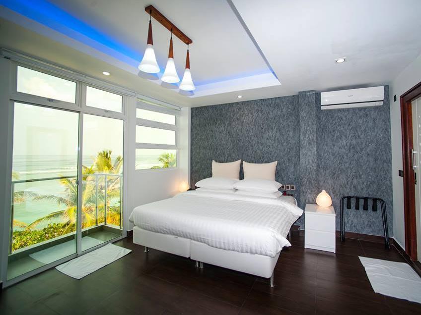 Airport Beach Hotel Hulhumale Ngoại thất bức ảnh