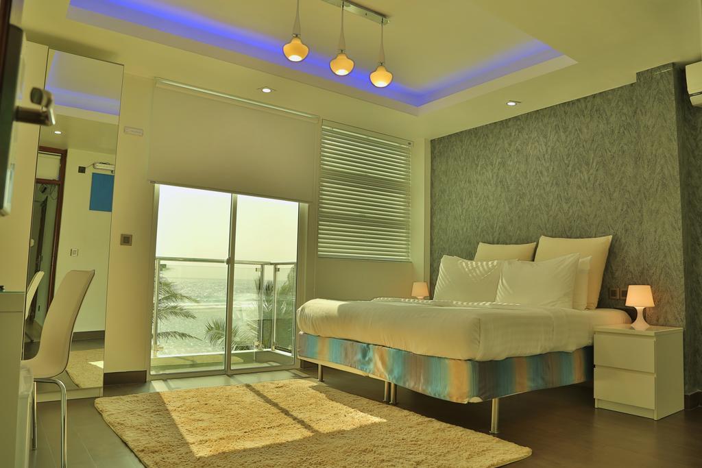 Airport Beach Hotel Hulhumale Ngoại thất bức ảnh