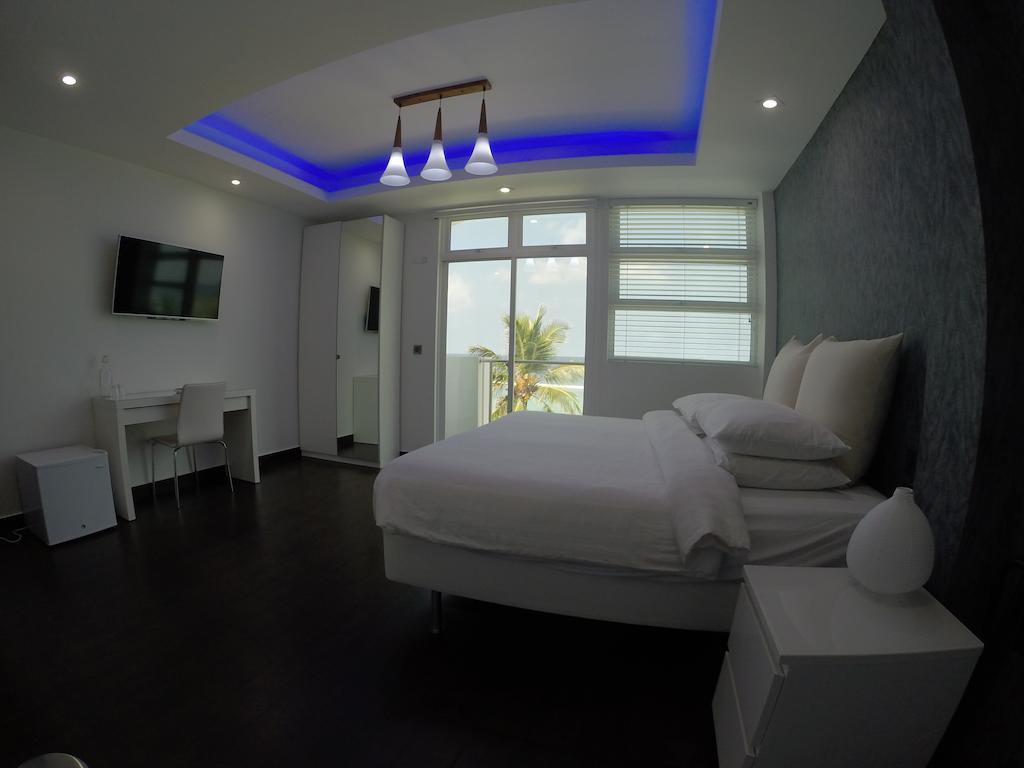 Airport Beach Hotel Hulhumale Phòng bức ảnh