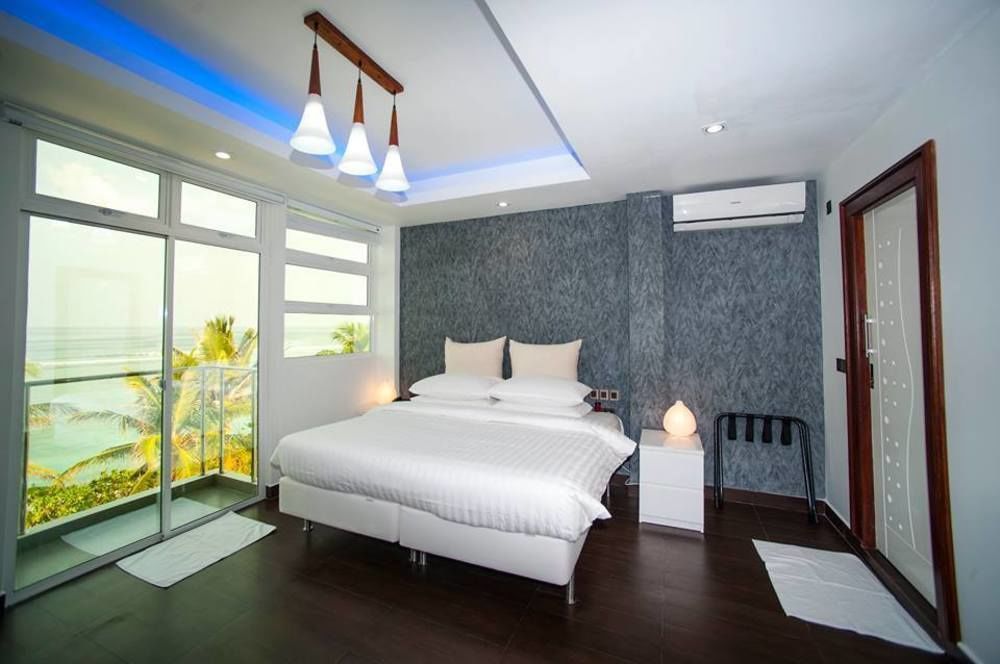 Airport Beach Hotel Hulhumale Ngoại thất bức ảnh