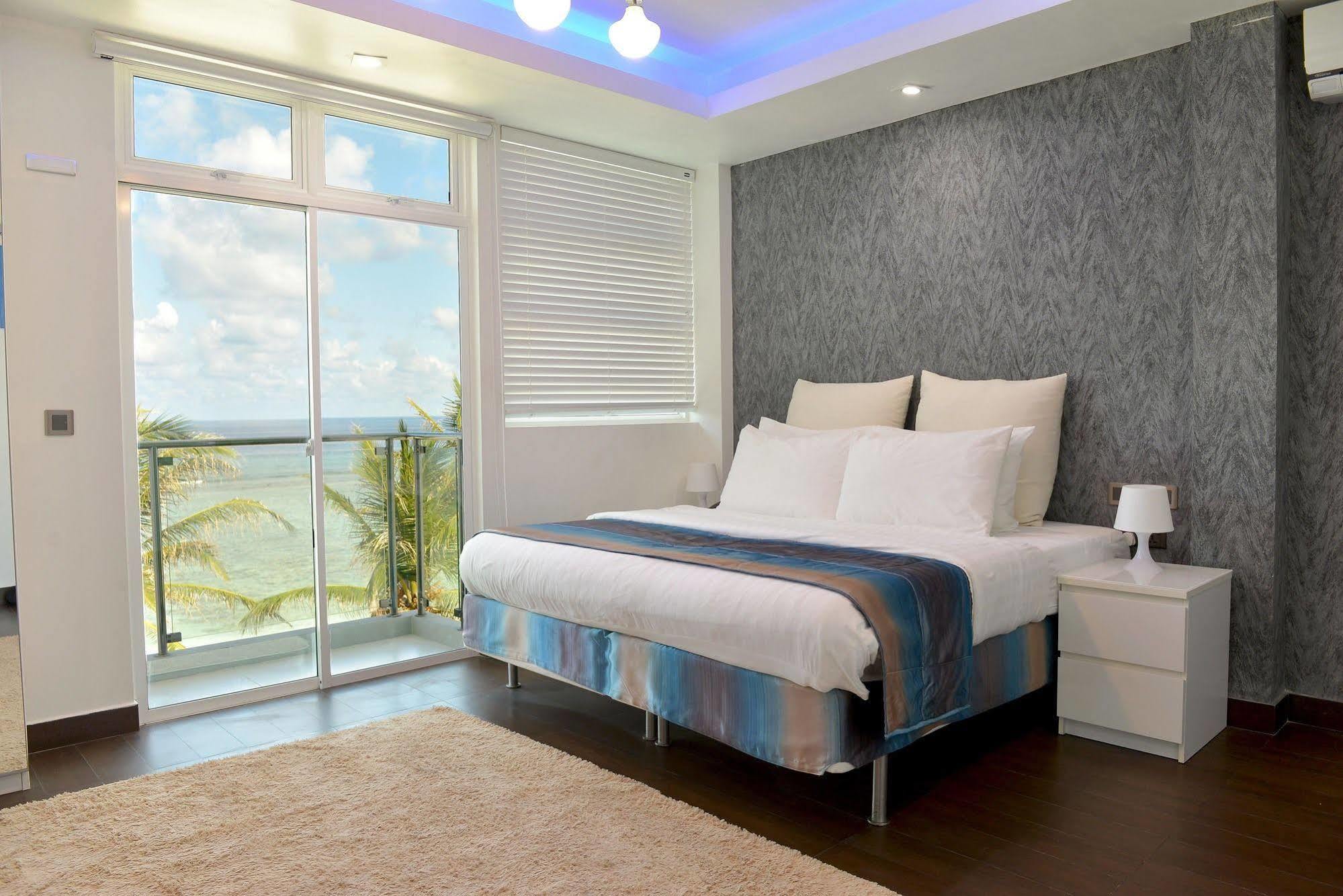 Airport Beach Hotel Hulhumale Ngoại thất bức ảnh